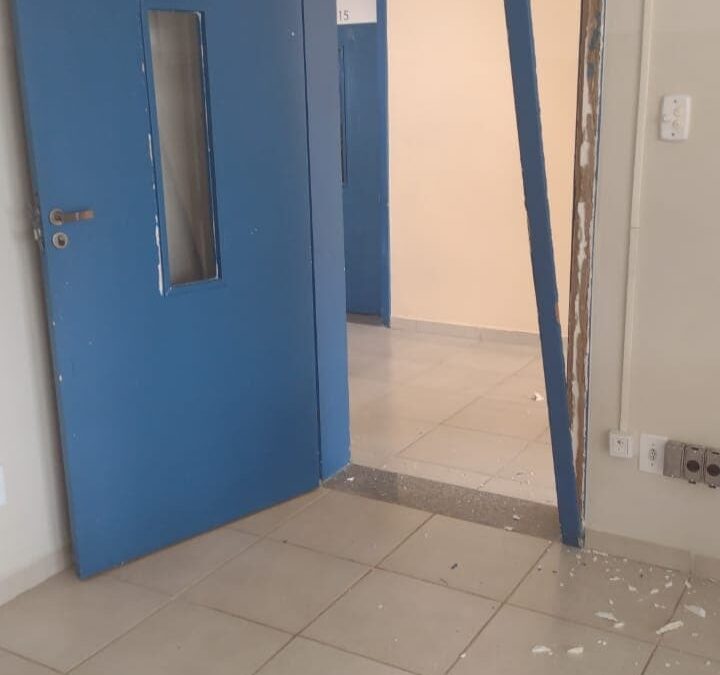 Vinícius Aith denuncia furto e vandalismo em escola na Vila Angélica