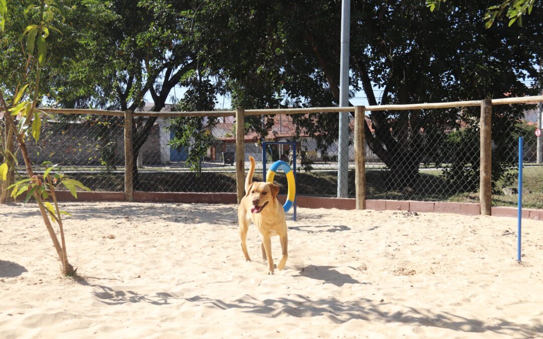 Vereador Aith participa de inauguração de obra realizada com emenda de sua autoria no Parque dos Espanhóis